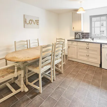 Sea Salt 5 * Skinningrove